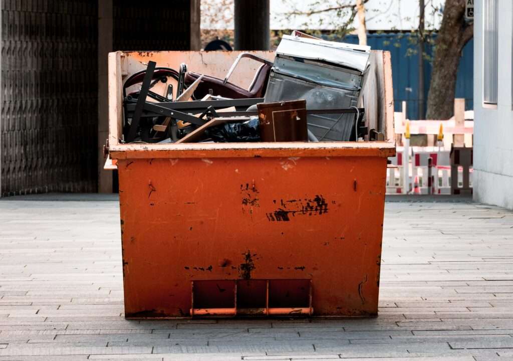 Furniture dispose trash Japan
